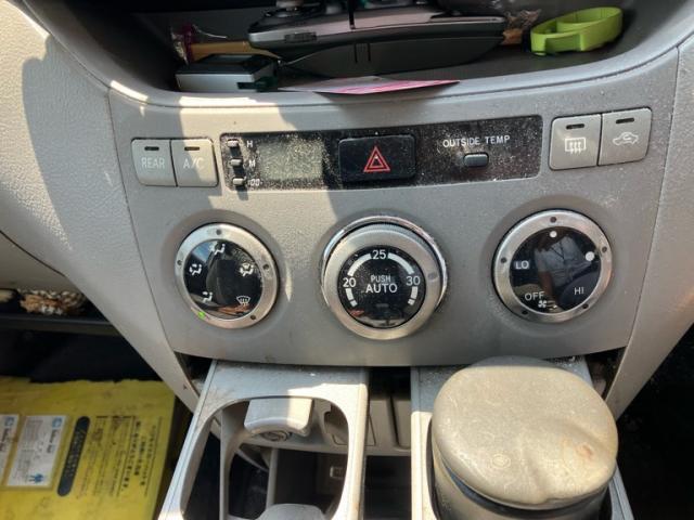 Toyota NOAH 2003-09 8648551-16
