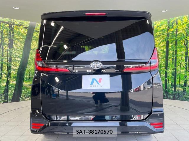 Toyota NOAH 2023-12 8648838-14