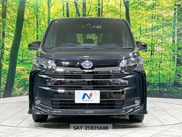 Toyota NOAH 2022-07 8649154-14