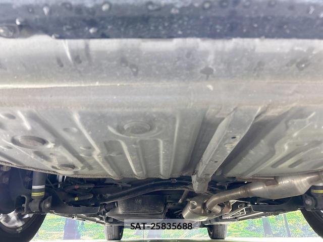 Toyota NOAH 2022-07 8649154-18