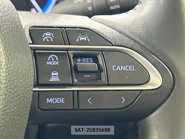 Toyota NOAH 2022-07 8649154-4