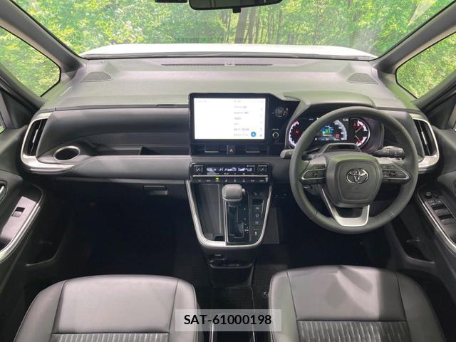 Toyota NOAH 2023-12 8649213-1