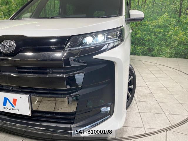 Toyota NOAH 2023-12 8649213-12