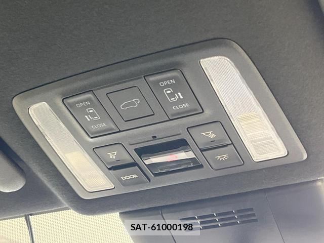 Toyota NOAH 2023-12 8649213-4