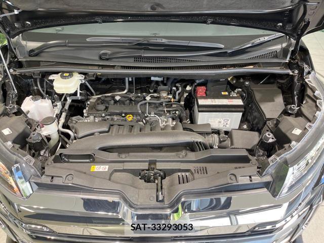 Toyota NOAH 2025-02 8649216-18