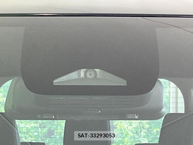 Toyota NOAH 2025-02 8649216-4