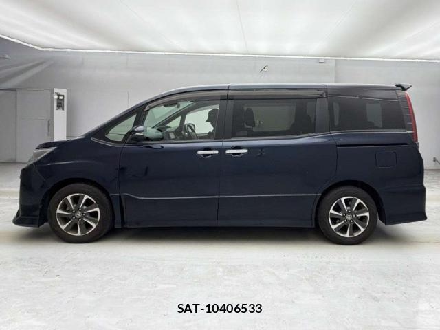 Toyota NOAH 2020-08 8649249-1