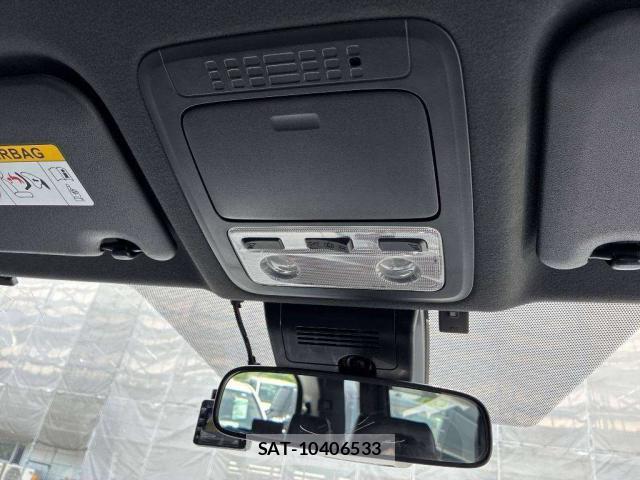 Toyota NOAH 2020-08 8649249-11