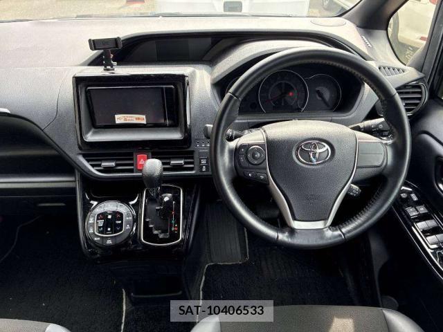 Toyota NOAH 2020-08 8649249-2