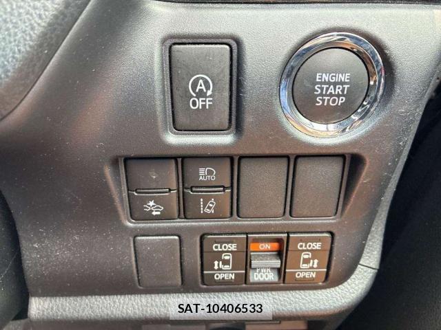 Toyota NOAH 2020-08 8649249-4