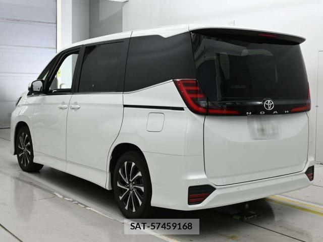 Toyota NOAH 2025-11 8649282-1