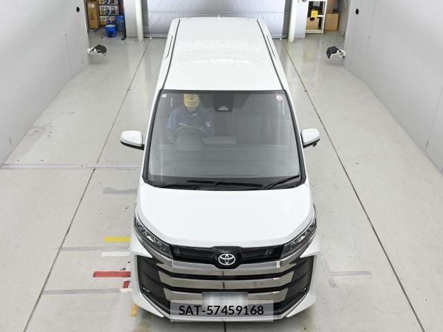 Toyota NOAH 2025-11 8649282-10