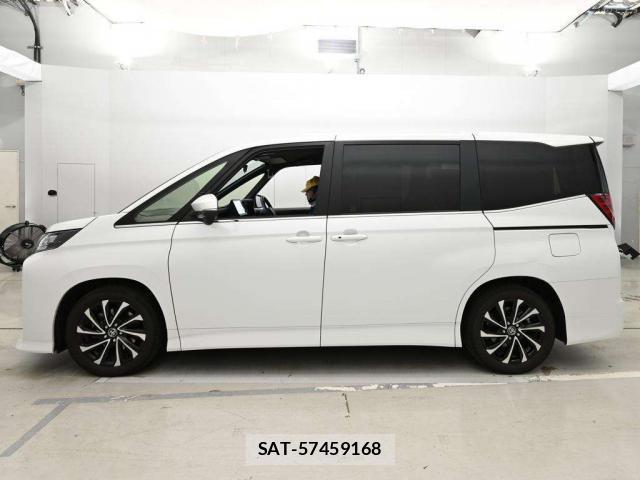 Toyota NOAH 2025-11 8649282-11