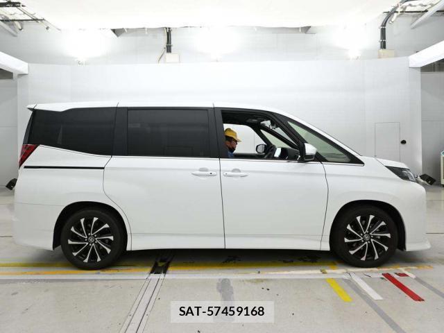 Toyota NOAH 2025-11 8649282-3
