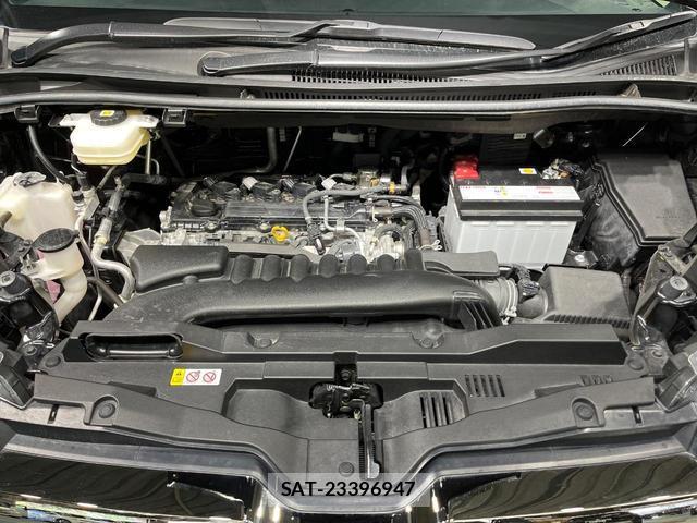 Toyota NOAH 2023-08 8649358-18