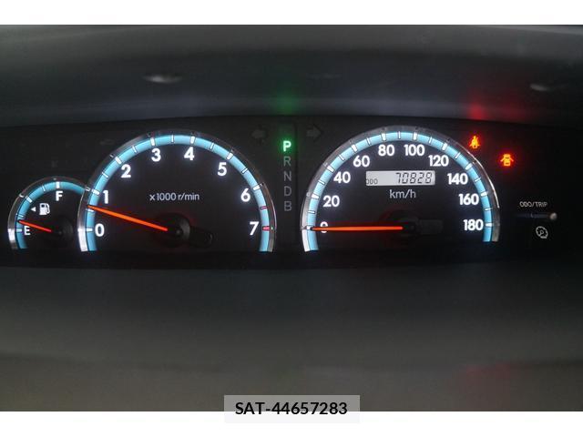 Toyota NOAH 2007-06 8649399-14
