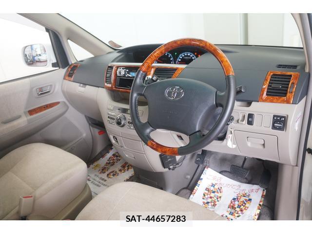 Toyota NOAH 2007-06 8649399-18