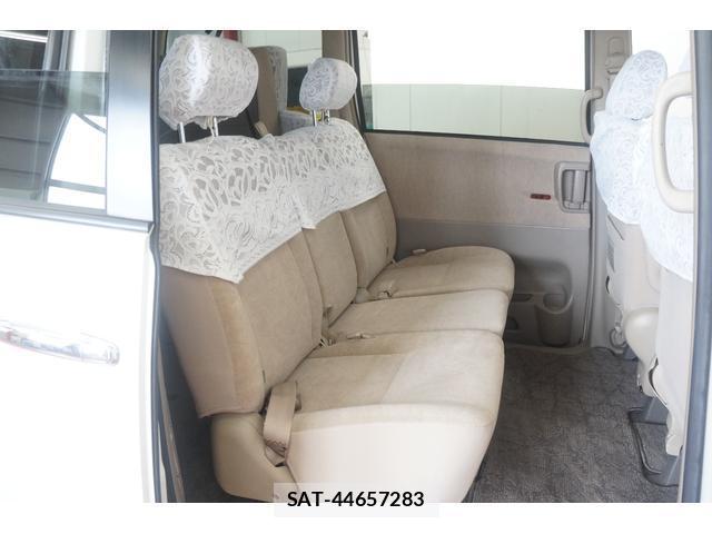 Toyota NOAH 2007-06 8649399-6