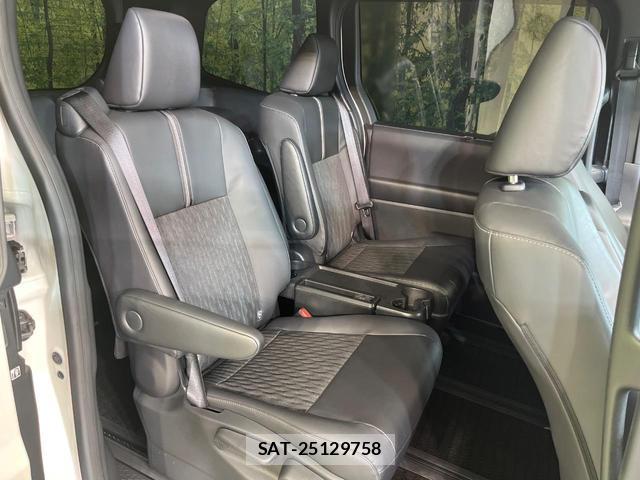 Toyota NOAH 2024-09 8649447-8
