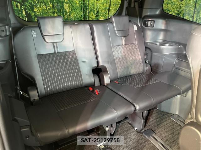 Toyota NOAH 2024-09 8649447-9
