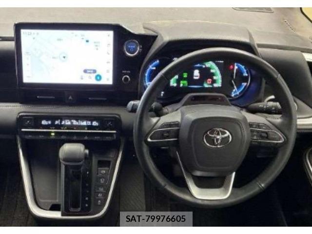 Toyota NOAH 2022-04 8650362-2