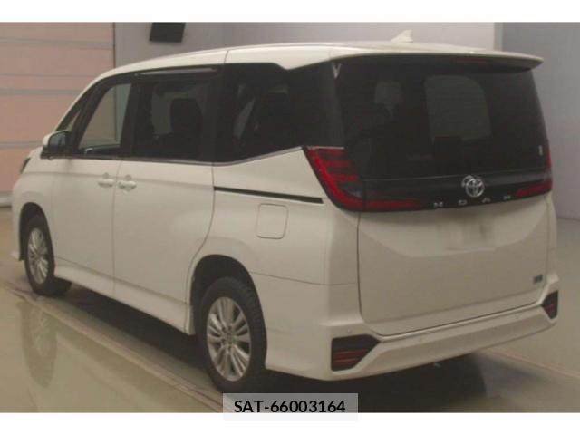 Toyota NOAH 2022-03 8650364-1