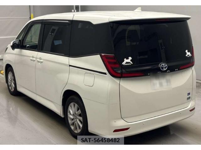 Toyota NOAH 2022-03 8650371-1
