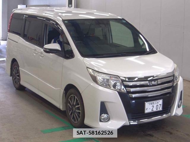 Toyota NOAH 2017-03 8650656-0