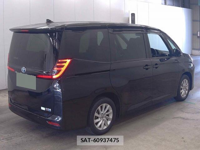 Toyota NOAH 2023-01 8650978-5