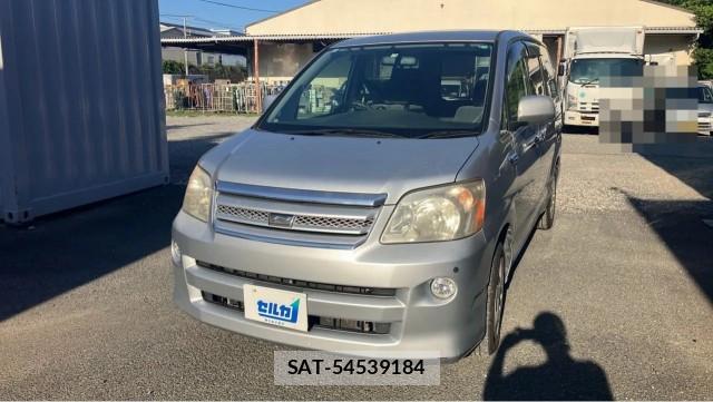 Toyota NOAH 2005-03 8651286-0