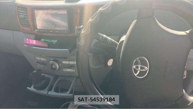 Toyota NOAH 2005-03 8651286-16