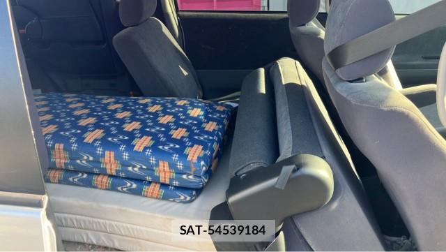 Toyota NOAH 2005-03 8651286-6