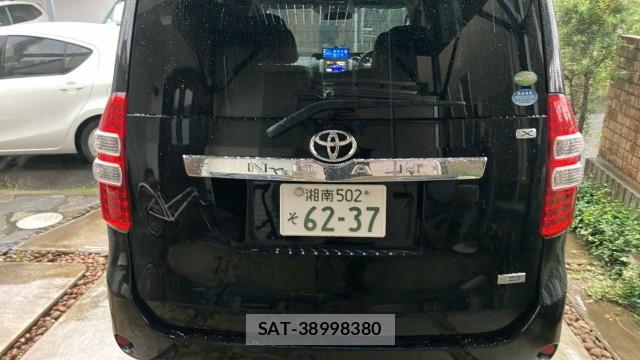 Toyota NOAH 2012-01 8651309-1