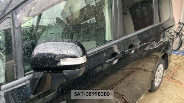 Toyota NOAH 2012-01 8651309-10