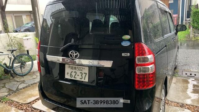 Toyota NOAH 2012-01 8651309-12