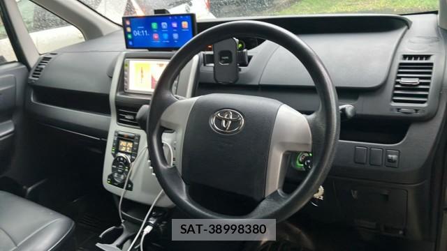 Toyota NOAH 2012-01 8651309-16