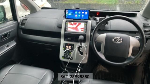 Toyota NOAH 2012-01 8651309-2