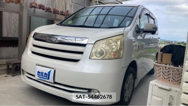 Toyota NOAH 2008-02 8651381-0