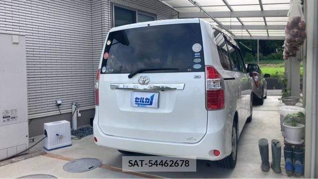 Toyota NOAH 2008-02 8651381-12
