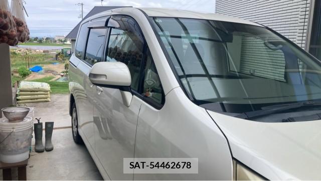 Toyota NOAH 2008-02 8651381-3