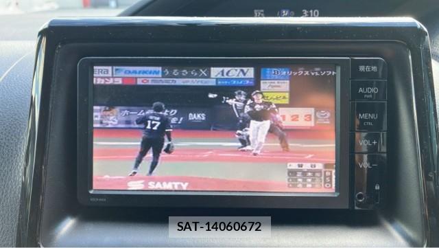 Toyota NOAH 2015-09 8651454-4