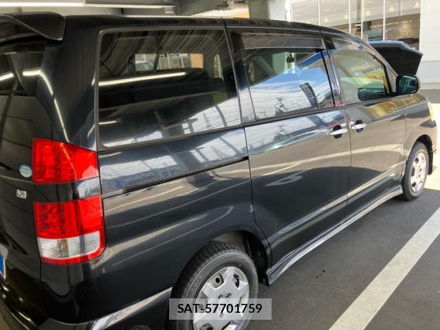 Toyota NOAH 2005-09 8651494-13