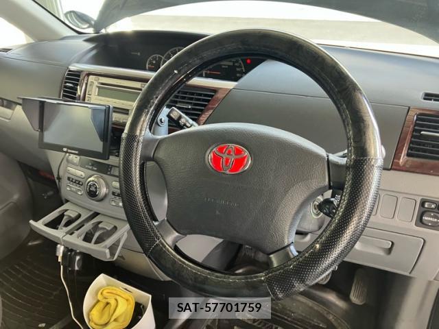 Toyota NOAH 2005-09 8651494-16