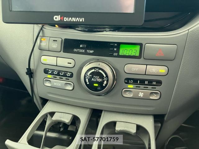 Toyota NOAH 2005-09 8651494-17