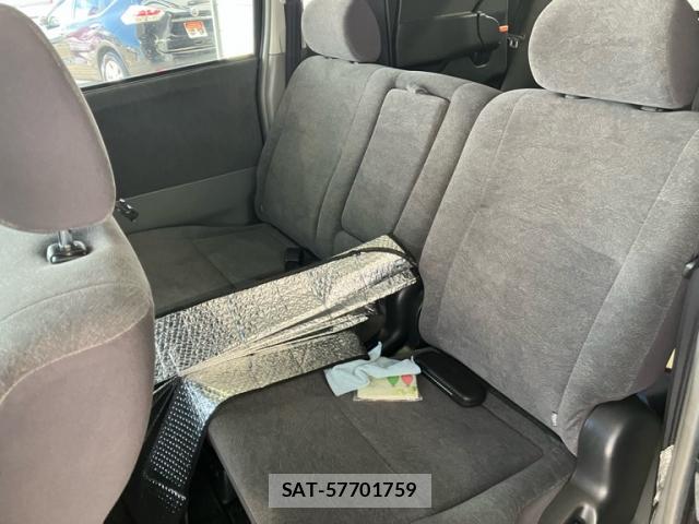 Toyota NOAH 2005-09 8651494-9