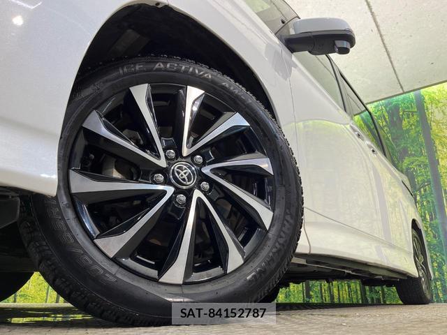 Toyota NOAH 2025-10 8651520-8