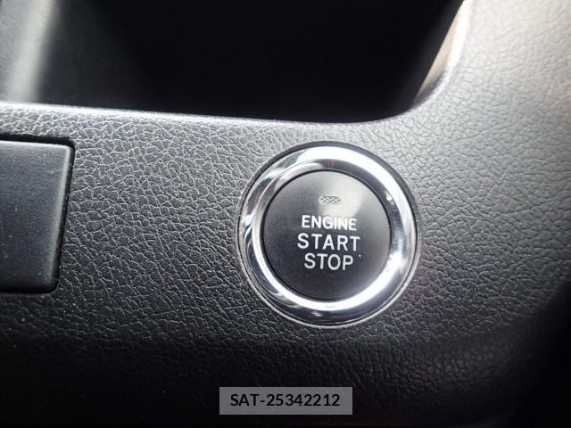 Toyota NOAH 2012-10 8651595-3