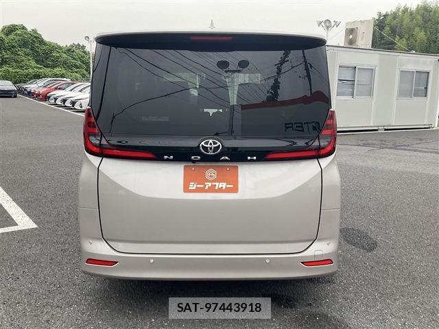 Toyota NOAH 2023-07 8651816-10