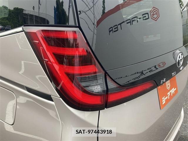Toyota NOAH 2023-07 8651816-19