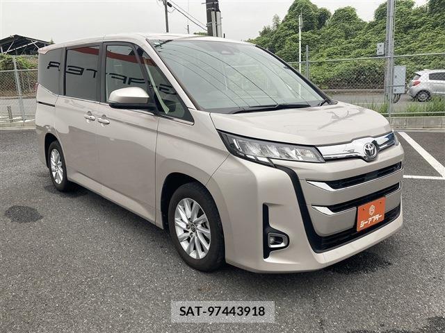 Toyota NOAH 2023-07 8651816-7